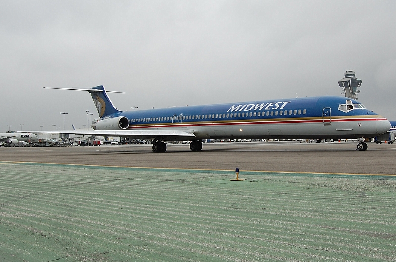 lax May9 2008 (384).JPG